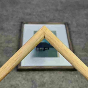 قاب چوبی شکوفه نازک